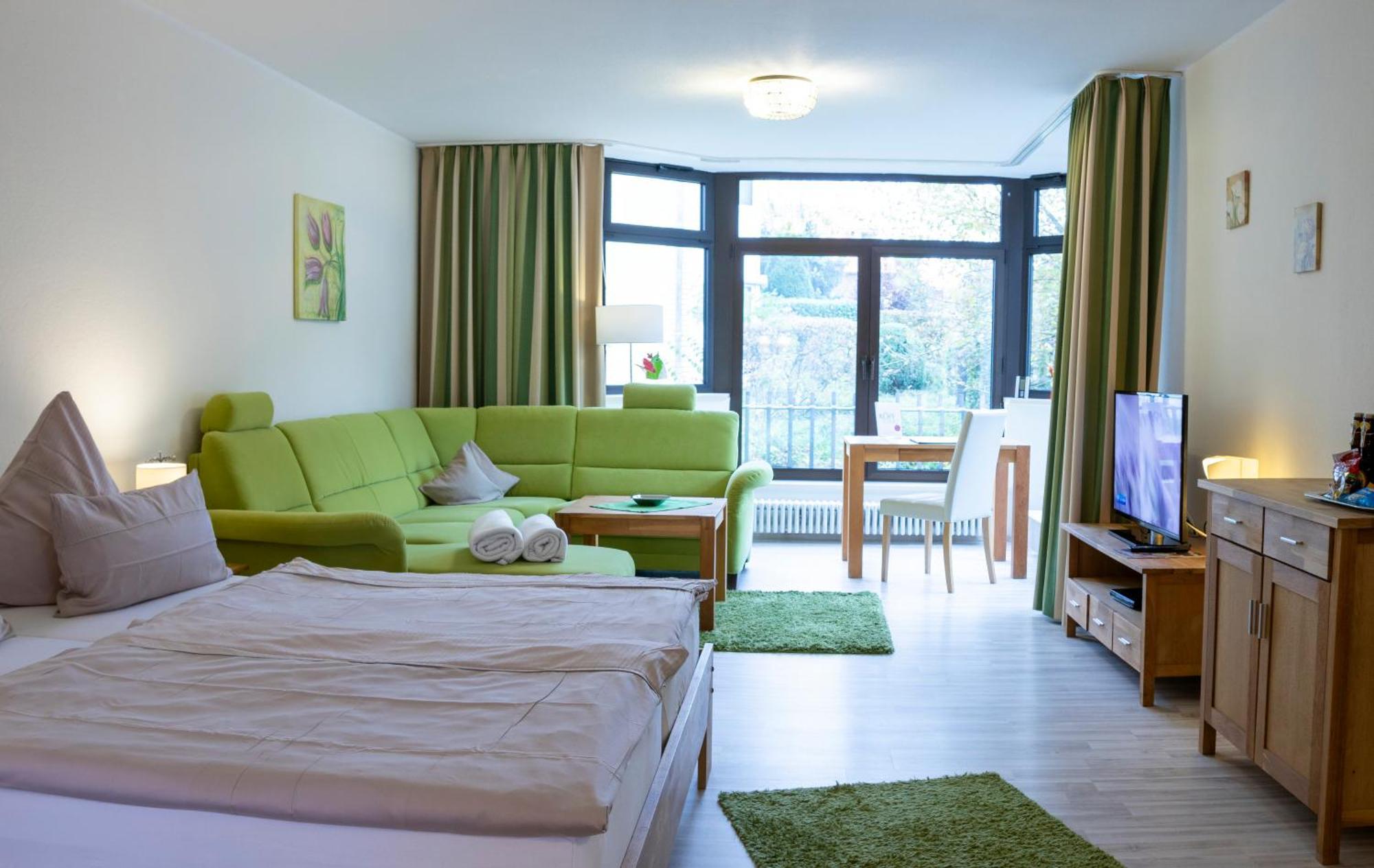 Haus Roseneck Mit Gratis Zugang Zur Jod-Sole-Therme バート・ベヴェンセン エクステリア 写真