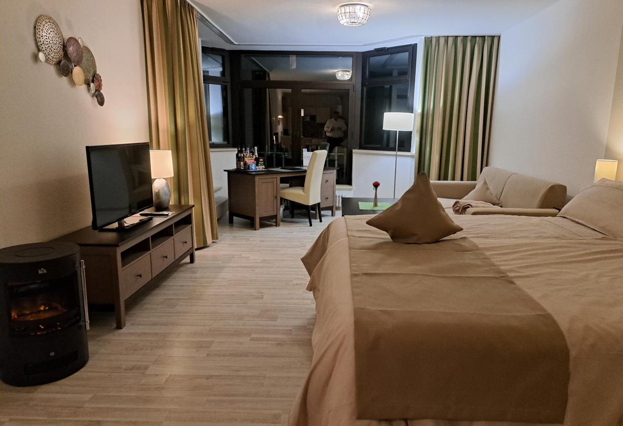 Haus Roseneck Mit Gratis Zugang Zur Jod-Sole-Therme バート・ベヴェンセン エクステリア 写真